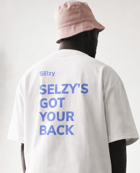 Selzy T-shirt from the back: Selzy's got your back